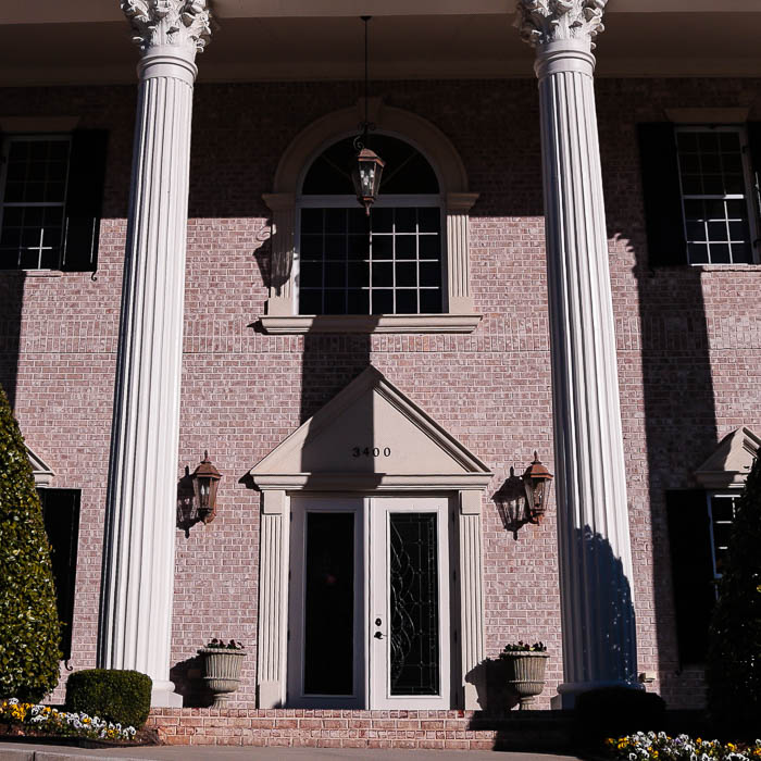 front entrance to the Meritage Lobby